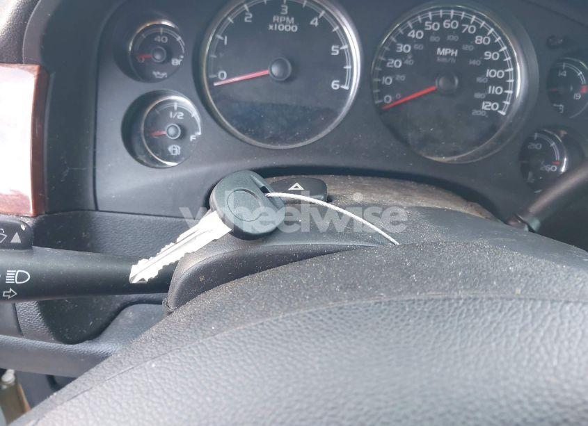 Photo 11 of 2007 Chevrolet Tahoe LT (VIN 1GNFK13067J387137)