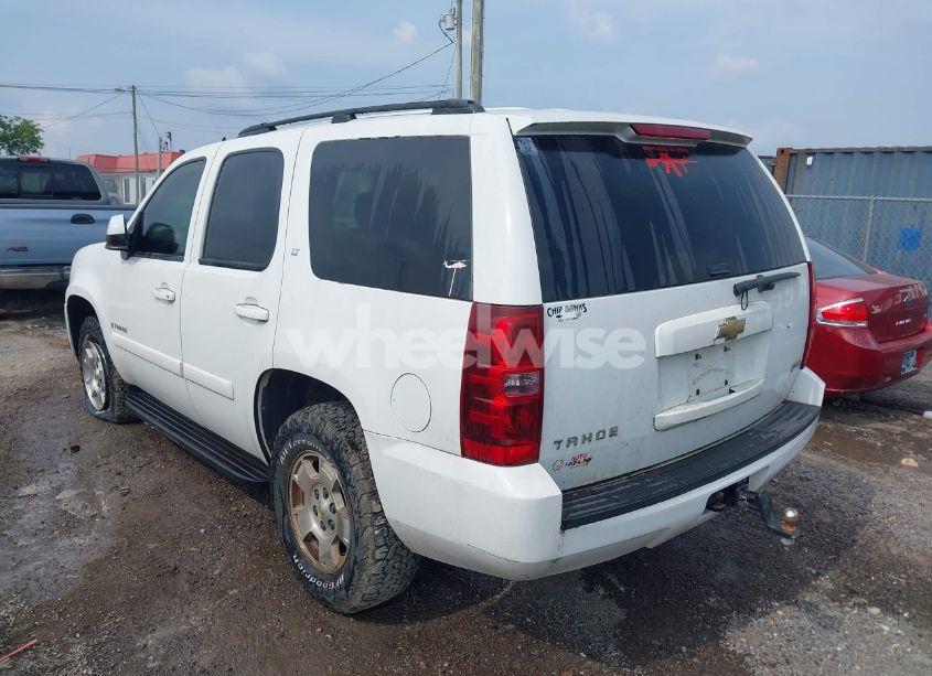 Photo 3 of 2007 Chevrolet Tahoe LT (VIN 1GNFK13067J387137)
