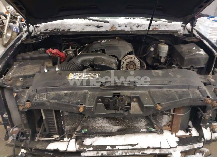 Photo 10 of 2007 Chevrolet Tahoe LT (VIN 1GNFK13067J405541)