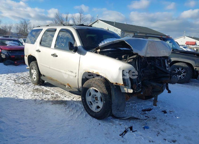 2007 Chevrolet Tahoe LS (VIN 1GNFK13067R216373) main photo