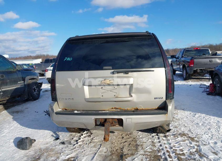 Photo 16 of 2007 Chevrolet Tahoe LS (VIN 1GNFK13067R216373)