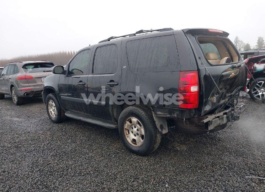 Photo 3 of 2007 Chevrolet Tahoe LT (VIN 1GNFK13067R391027)