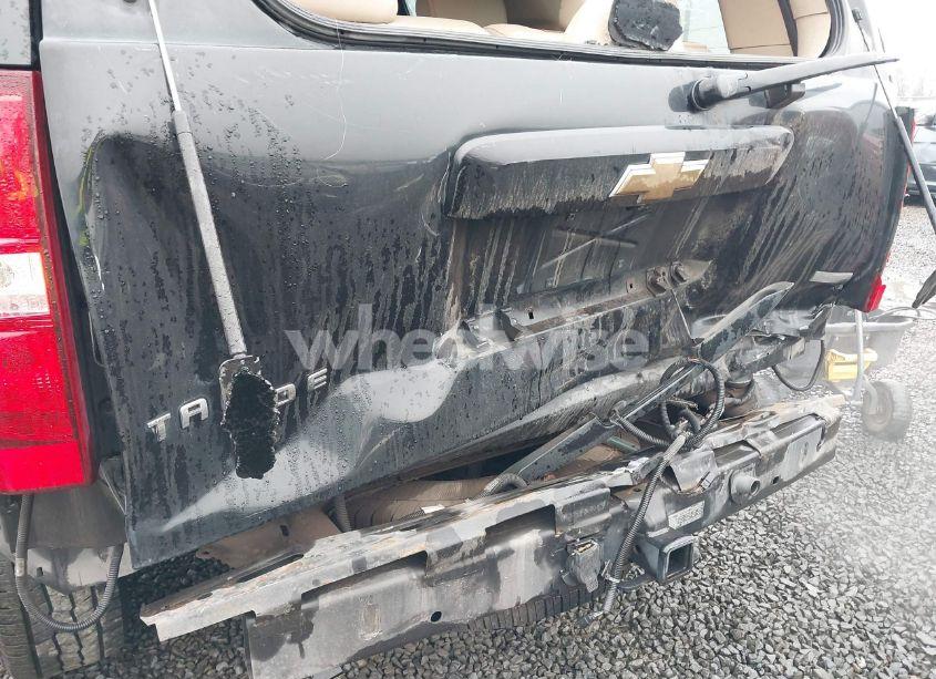 Photo 6 of 2007 Chevrolet Tahoe LT (VIN 1GNFK13067R391027)