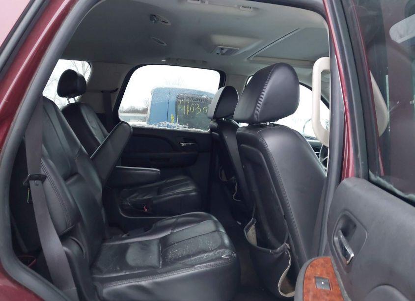 Photo 8 of 2008 Chevrolet Tahoe LT (VIN 1GNFK13068J120159)