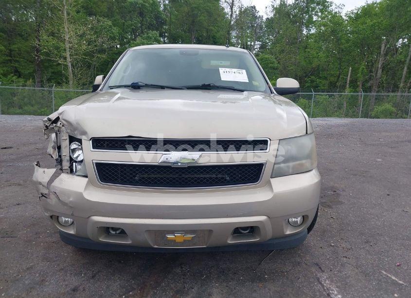 Photo 12 of 2008 Chevrolet Tahoe LT (VIN 1GNFK13068J200948)