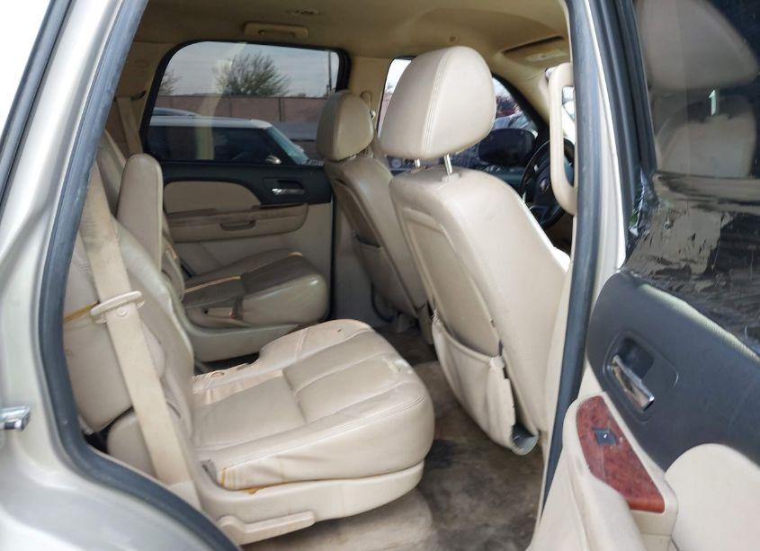Photo 8 of 2008 Chevrolet Tahoe LTZ (VIN 1GNFK13068J209164)