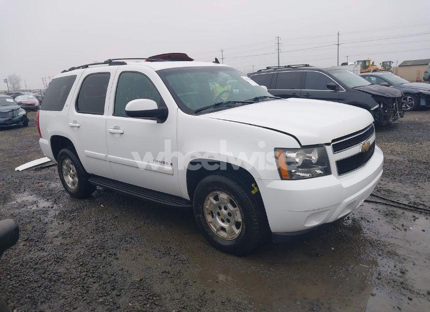2008 Chevrolet Tahoe LT (VIN 1GNFK13068R100382) main photo