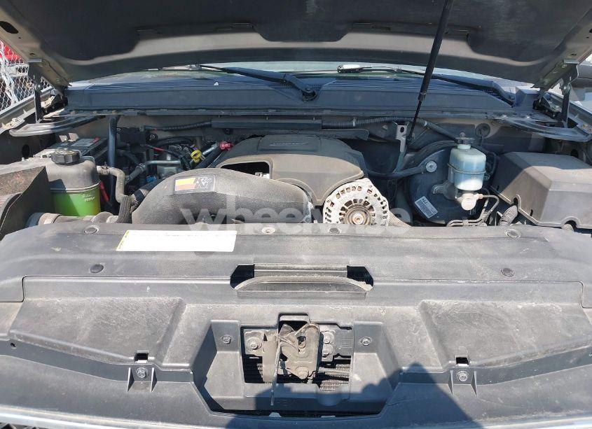 Photo 10 of 2007 Chevrolet Tahoe LT (VIN 1GNFK13077J130469)