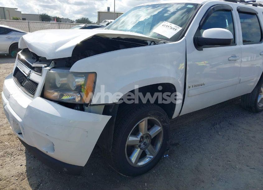 Photo 6 of 2007 Chevrolet Tahoe LT (VIN 1GNFK13077R188793)