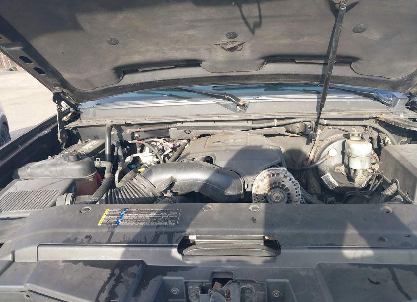 Photo 10 of 2007 Chevrolet Tahoe LTZ (VIN 1GNFK13077R194285)