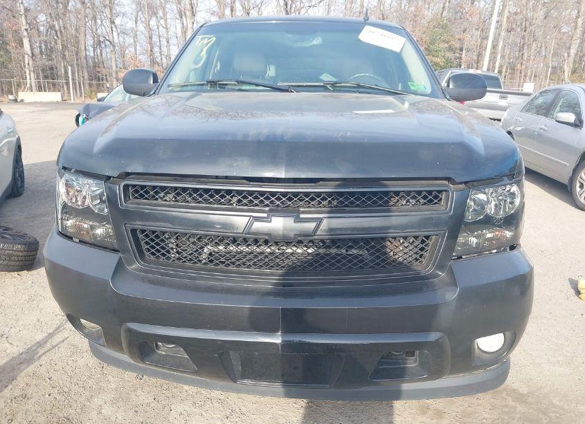 Photo 6 of 2007 Chevrolet Tahoe LTZ (VIN 1GNFK13077R194285)