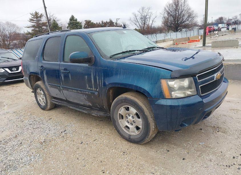 2007 Chevrolet Tahoe LT (VIN 1GNFK13077R249110) main photo
