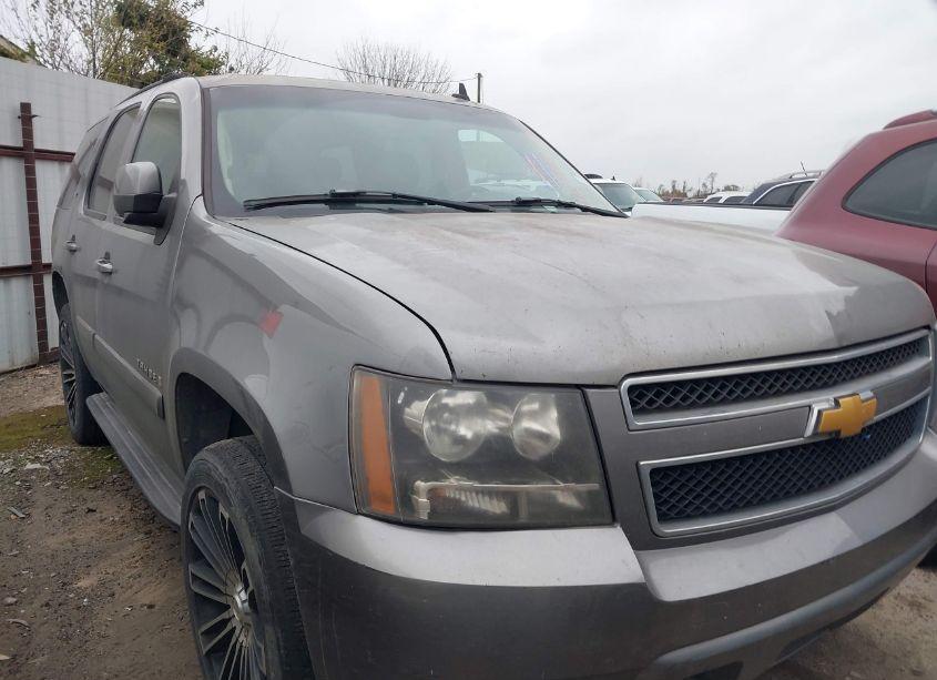 2007 Chevrolet Tahoe LT (VIN 1GNFK13077R329913) main photo
