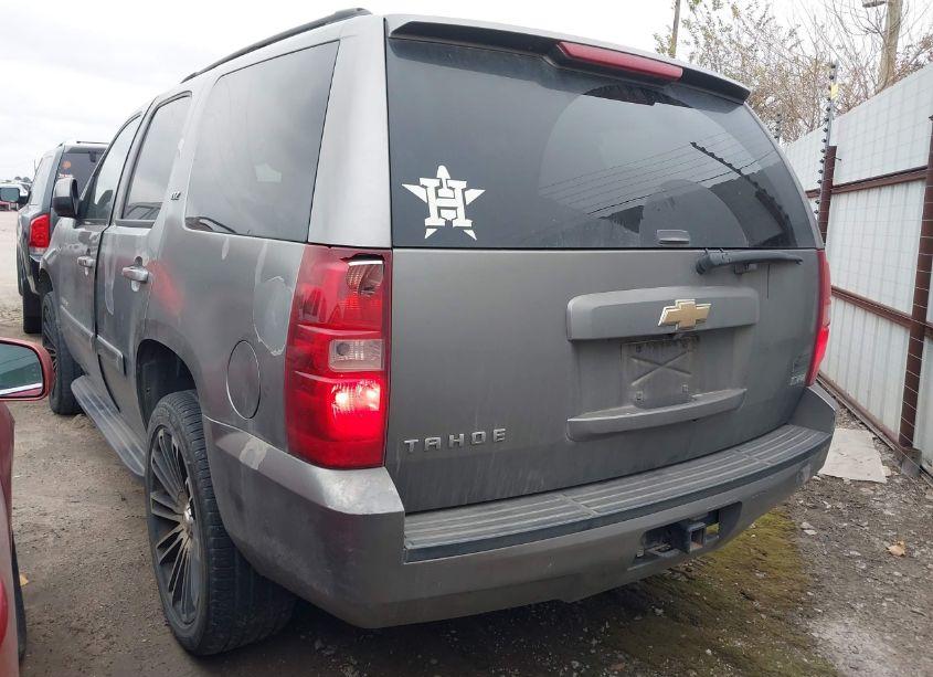 Photo 3 of 2007 Chevrolet Tahoe LT (VIN 1GNFK13077R329913)