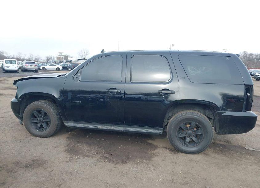 Photo 14 of 2007 Chevrolet Tahoe LTZ (VIN 1GNFK13077R392137)
