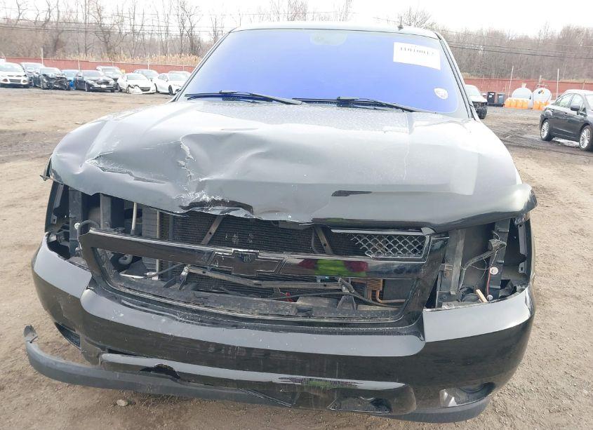 Photo 6 of 2007 Chevrolet Tahoe LTZ (VIN 1GNFK13077R392137)