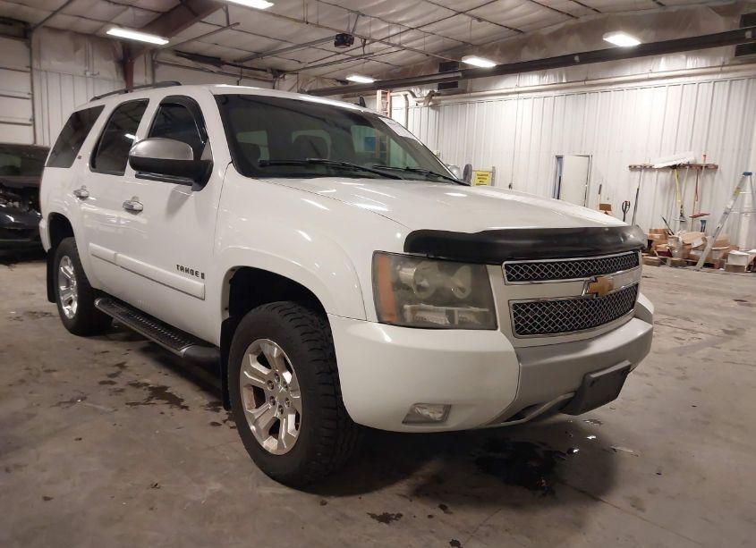 2007 Chevrolet Tahoe LT (VIN 1GNFK13077R396270) main photo