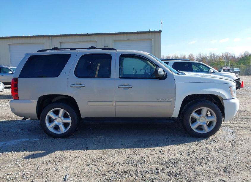 Photo 13 of 2008 Chevrolet Tahoe LT (VIN 1GNFK13078J121465)