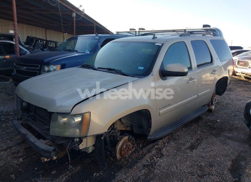 Photo 2 of 2008 Chevrolet Tahoe LT (VIN 1GNFK13078J152473)