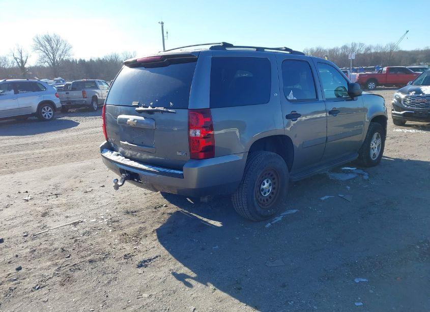 Photo 4 of 2008 Chevrolet Tahoe LS (VIN 1GNFK13078J180838)