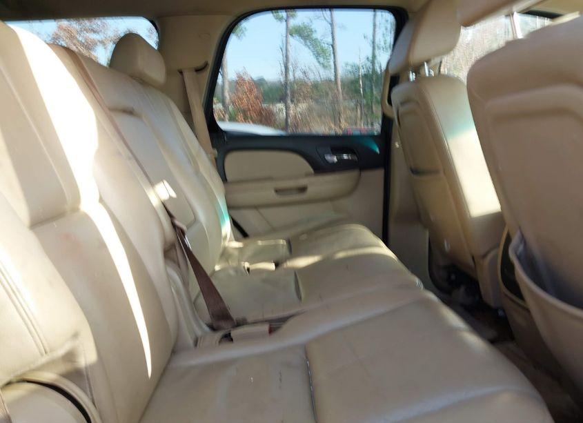 Photo 8 of 2008 Chevrolet Tahoe LTZ (VIN 1GNFK13078R142303)