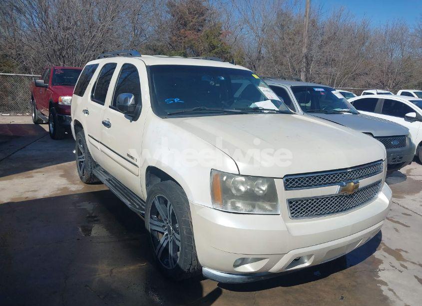 2008 Chevrolet Tahoe LTZ (VIN 1GNFK13078R190092) main photo
