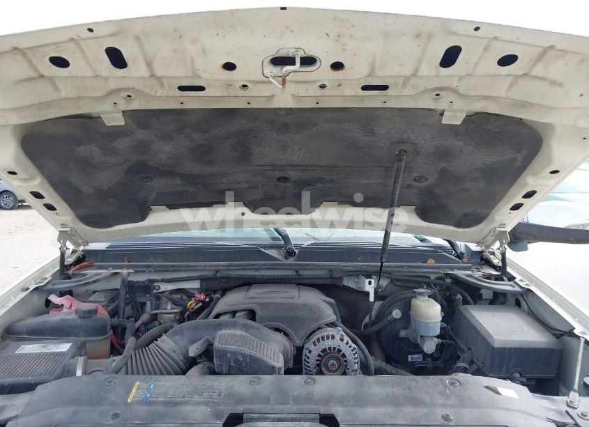 Photo 10 of 2008 Chevrolet Tahoe LTZ (VIN 1GNFK13078R227366)