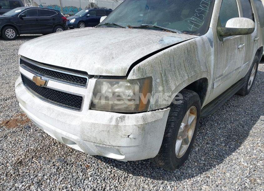 Photo 6 of 2007 Chevrolet Tahoe LT (VIN 1GNFK13087J124227)