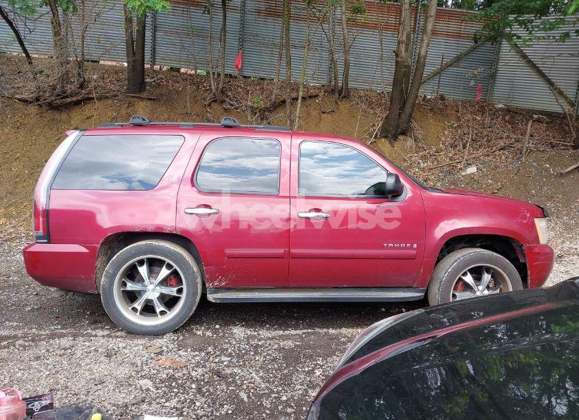 Photo 13 of 2007 Chevrolet Tahoe K1500 (VIN 1GNFK13087J280753)