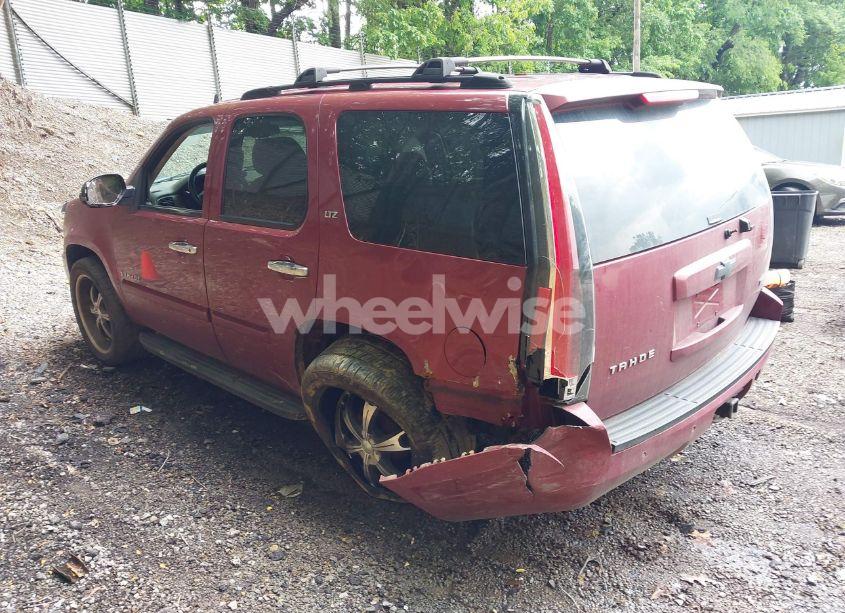 Photo 3 of 2007 Chevrolet Tahoe K1500 (VIN 1GNFK13087J280753)