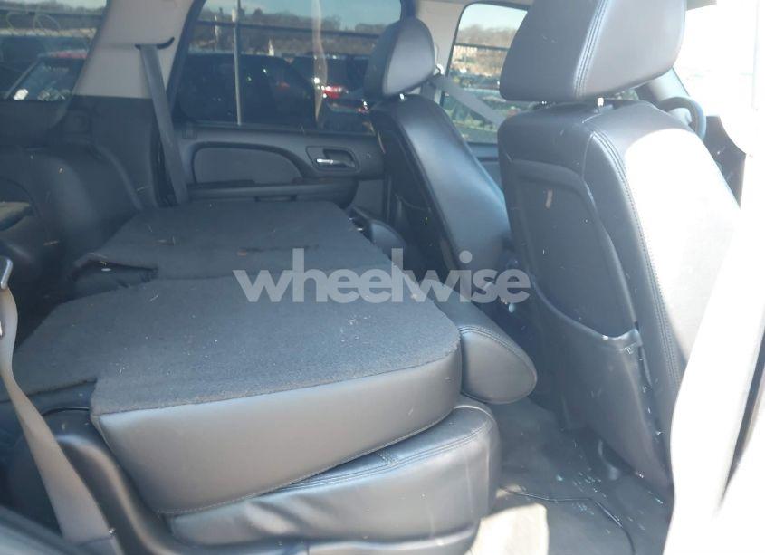 Photo 8 of 2008 Chevrolet Tahoe LT (VIN 1GNFK13088J168021)