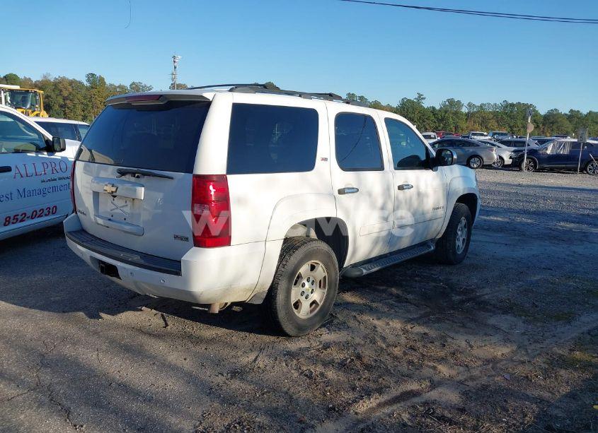 Photo 4 of 2008 Chevrolet Tahoe LT (VIN 1GNFK13088R157148)