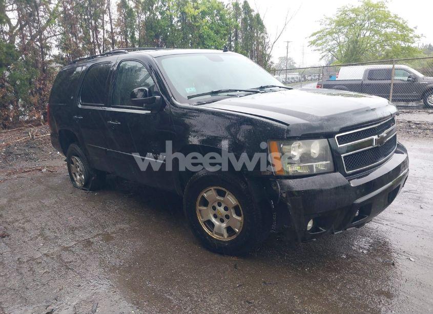 2008 Chevrolet Tahoe LT (VIN 1GNFK13088R157201) main photo