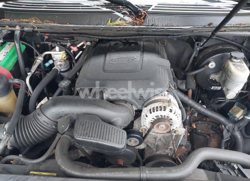 Photo 10 of 2008 Chevrolet Tahoe LT (VIN 1GNFK13088R157201)