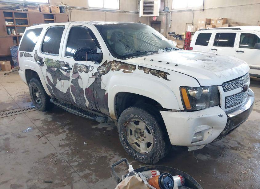 2008 Chevrolet Tahoe LT (VIN 1GNFK13088R249747) main photo