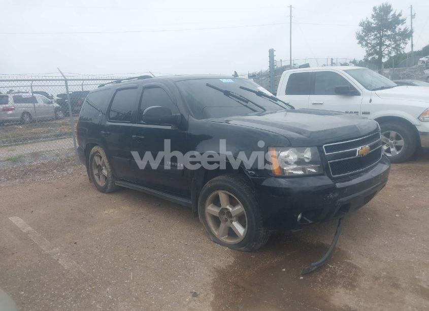 2007 Chevrolet Tahoe LTZ (VIN 1GNFK13097R132998) main photo