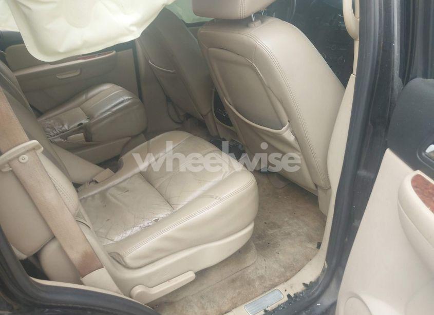 Photo 8 of 2007 Chevrolet Tahoe LTZ (VIN 1GNFK13097R132998)