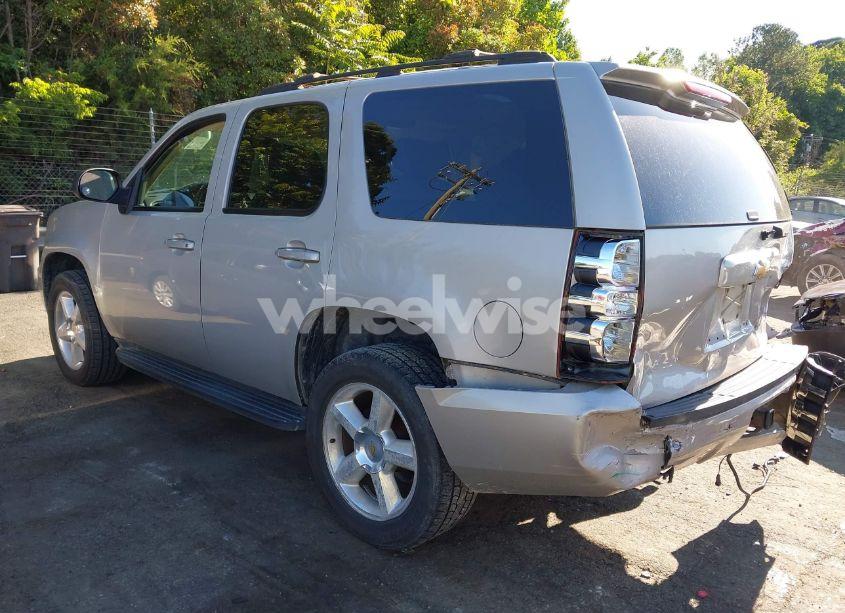 Photo 3 of 2007 Chevrolet Tahoe LTZ (VIN 1GNFK13097R174619)
