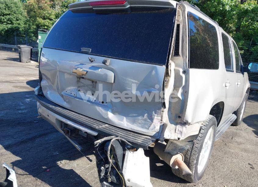 Photo 6 of 2007 Chevrolet Tahoe LTZ (VIN 1GNFK13097R174619)