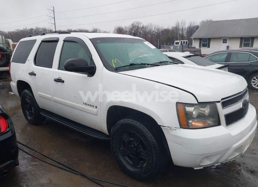 2007 Chevrolet Tahoe LS (VIN 1GNFK13097R333042) main photo