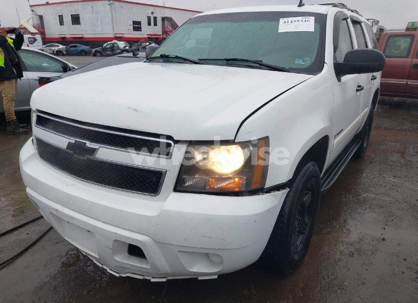 Photo 6 of 2007 Chevrolet Tahoe LS (VIN 1GNFK13097R333042)