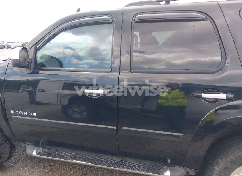 Photo 14 of 2007 Chevrolet Tahoe LT (VIN 1GNFK13097R388333)