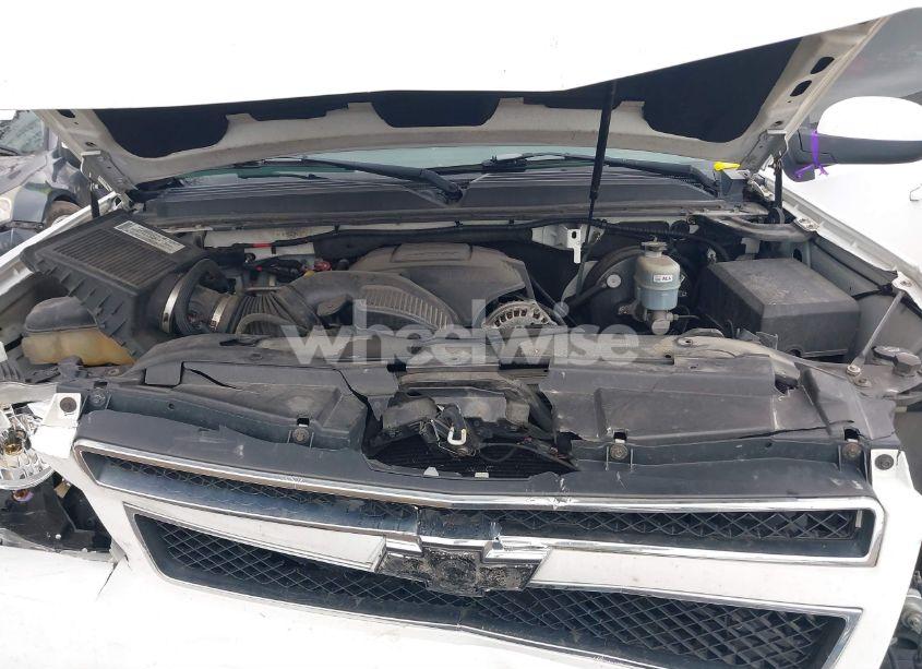 Photo 10 of 2008 Chevrolet Tahoe LT (VIN 1GNFK13098J160218)