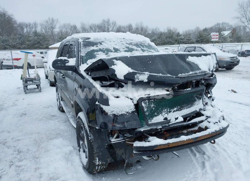 2008 Chevrolet Tahoe LS/LT/LTZ (VIN 1GNFK13098R178638) main photo