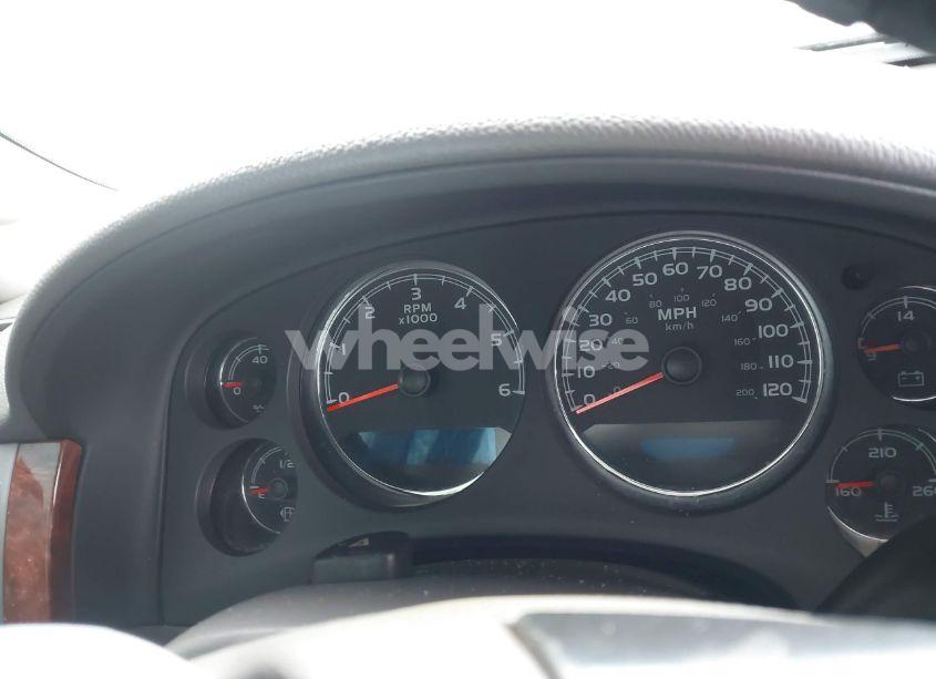 Photo 16 of 2008 Chevrolet Tahoe LS/LT/LTZ (VIN 1GNFK13098R178638)