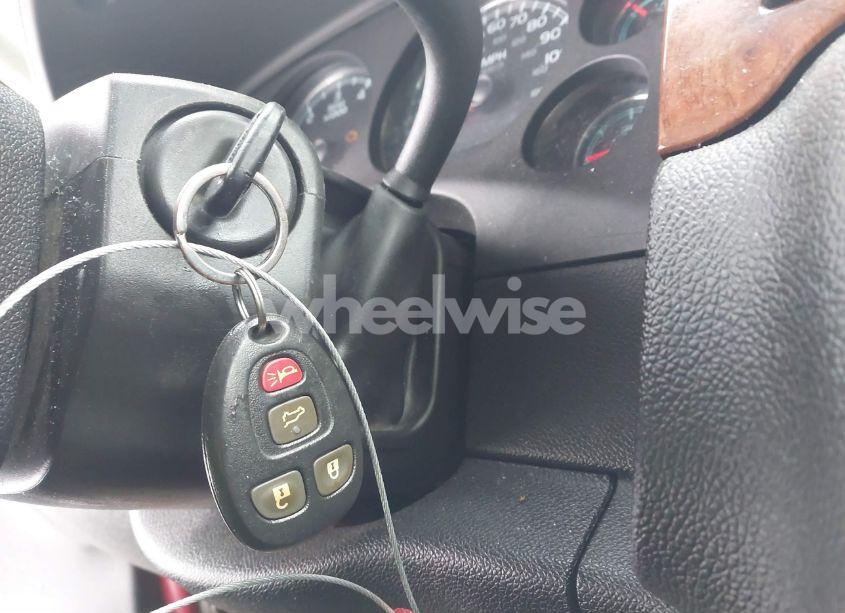 Photo 11 of 2007 Chevrolet Tahoe LT (VIN 1GNFK130X7J143815)