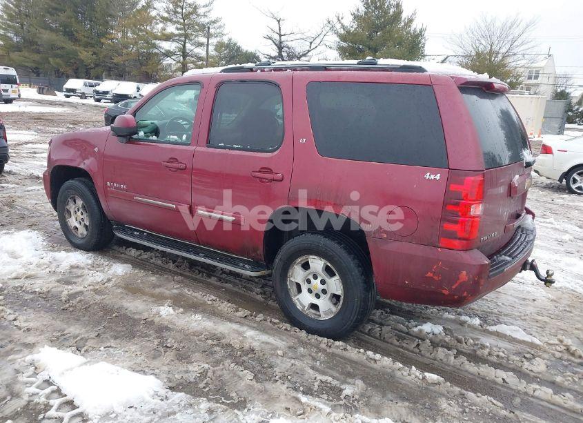 Photo 3 of 2007 Chevrolet Tahoe LT (VIN 1GNFK130X7J143815)