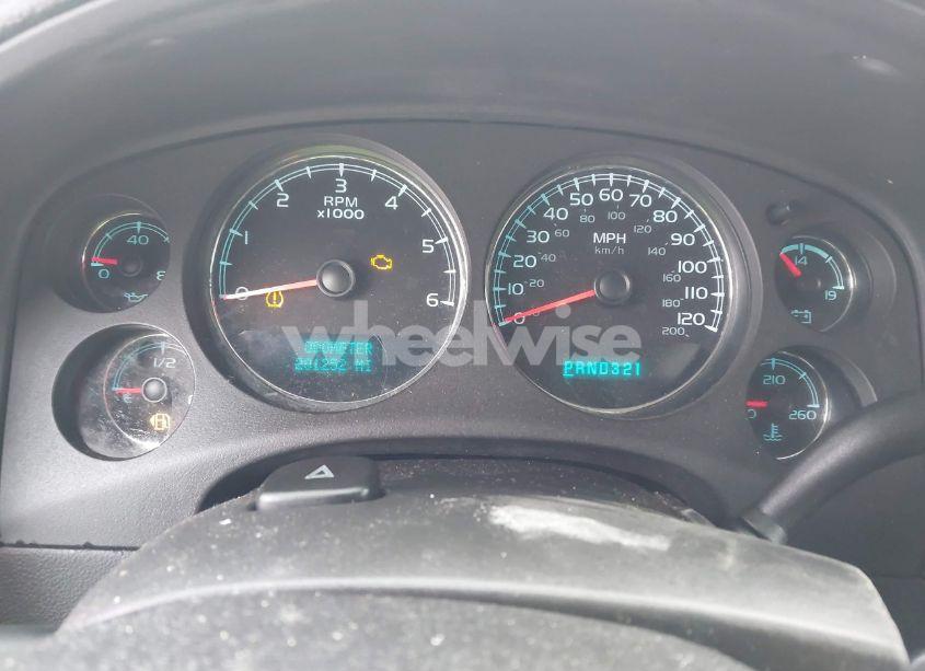 Photo 7 of 2007 Chevrolet Tahoe LT (VIN 1GNFK130X7J143815)