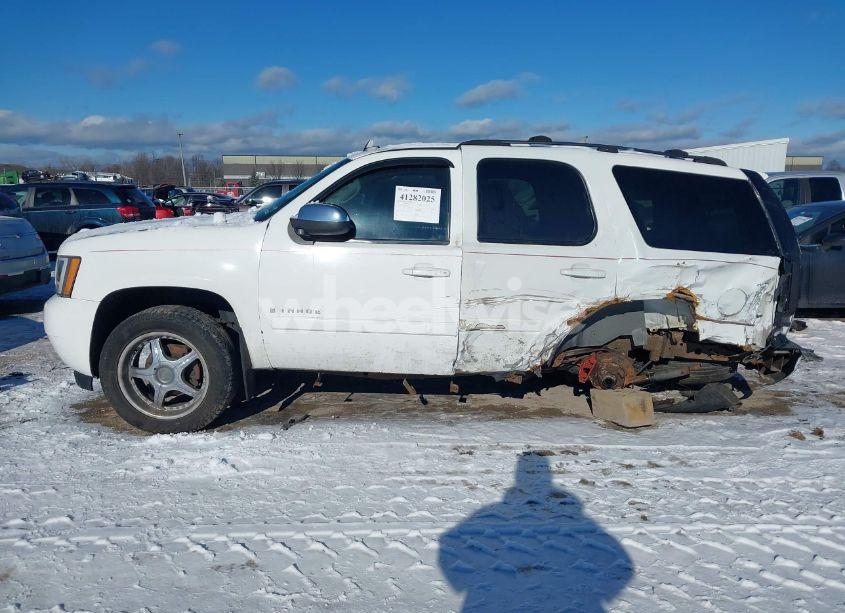 Photo 14 of 2007 Chevrolet Tahoe LT (VIN 1GNFK130X7J247351)