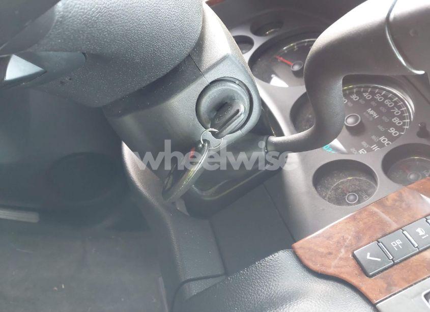 Photo 11 of 2007 Chevrolet Tahoe LTZ (VIN 1GNFK130X7J353105)